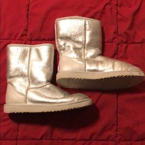 UGG Metallic Silver Moon Boots